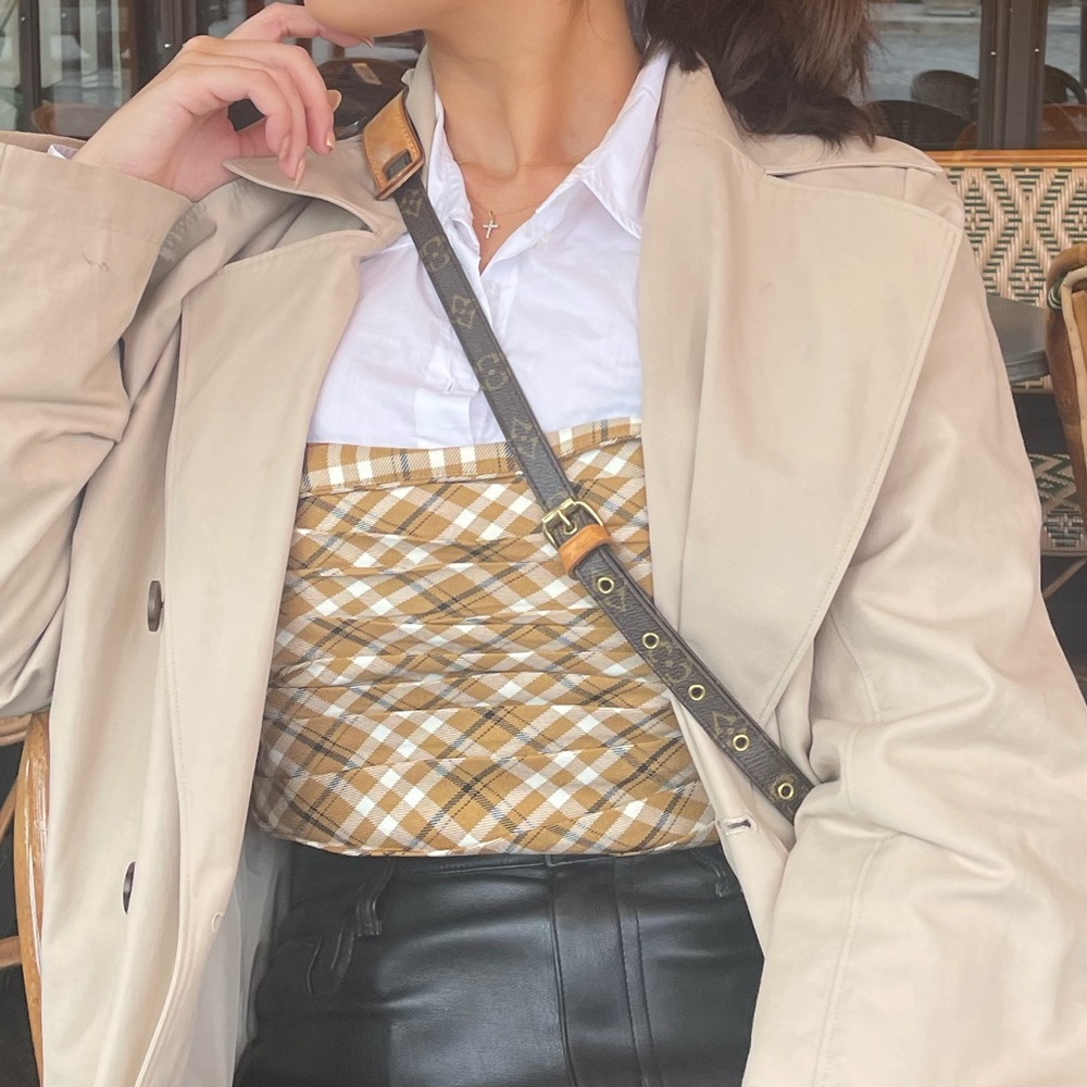 Cropped button up